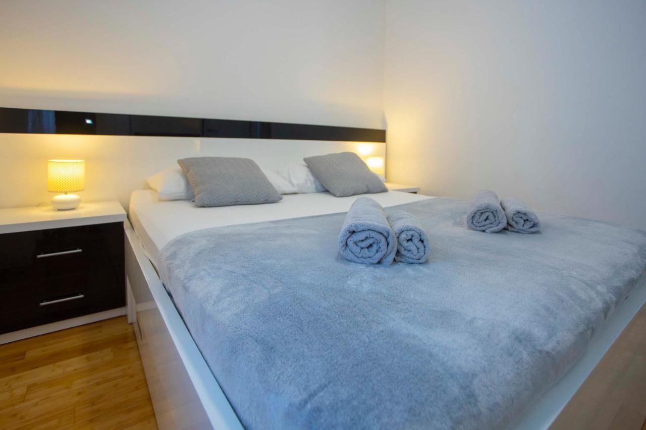מאקרסקה Apartment Lauc מראה חיצוני תמונה