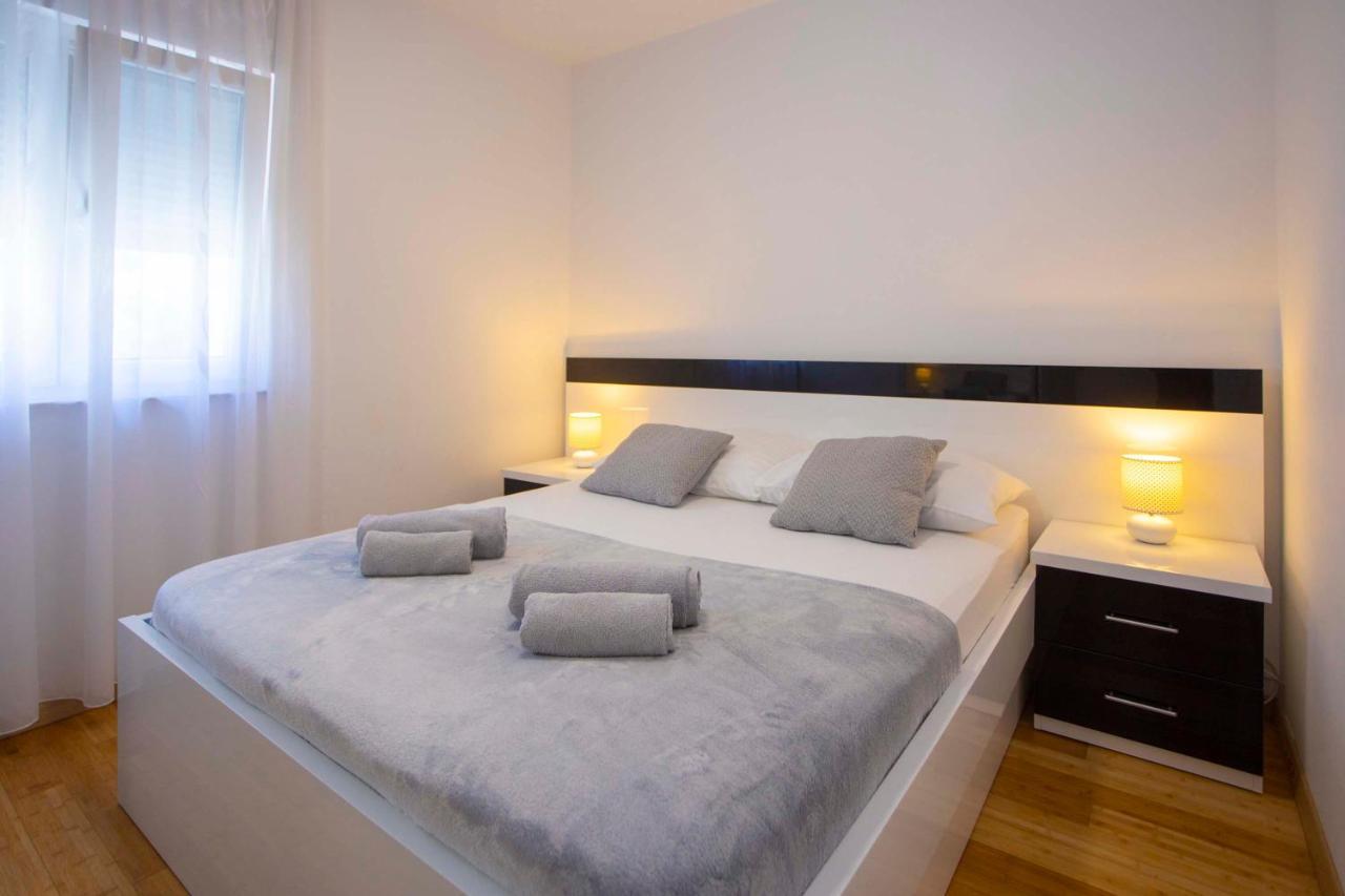 מאקרסקה Apartment Lauc מראה חיצוני תמונה
