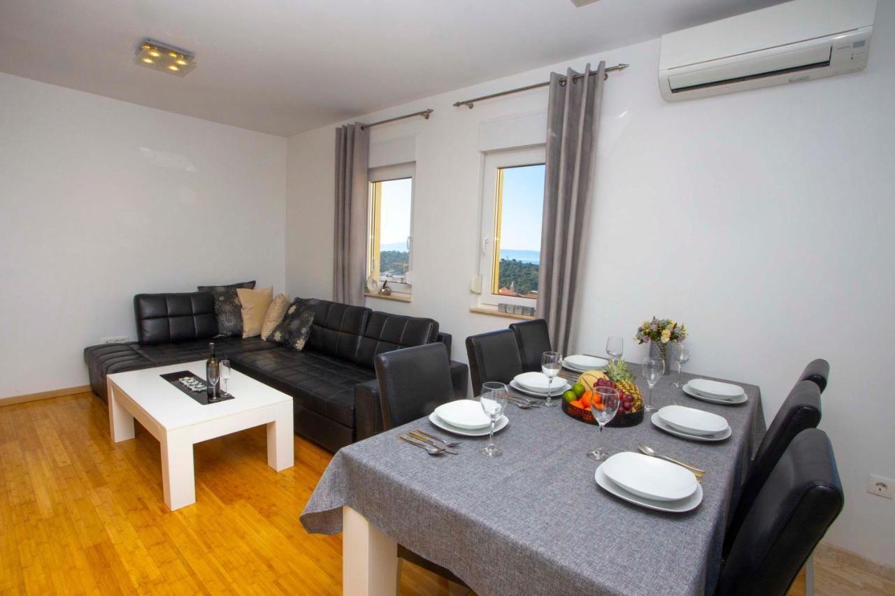 מאקרסקה Apartment Lauc מראה חיצוני תמונה